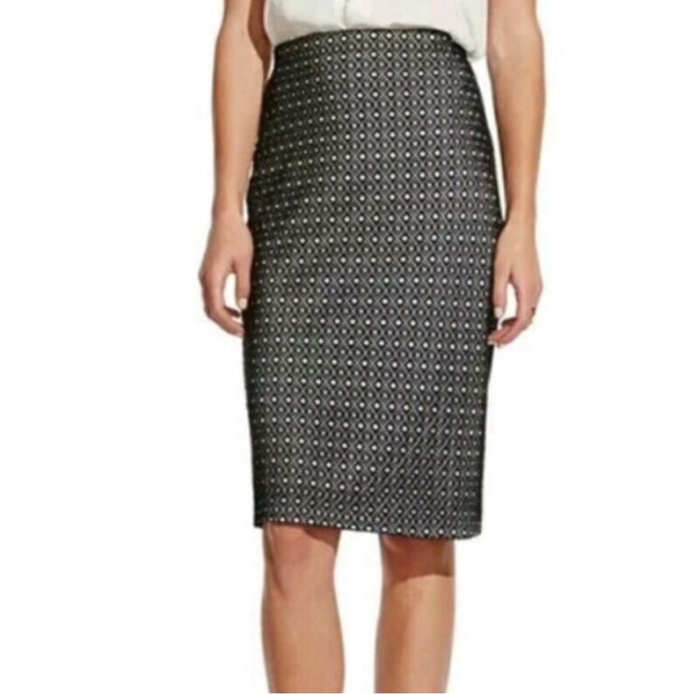 Vince Camuto "Boho Spirit" Black/Ivory Black Crochet Lace Overlay Skirt